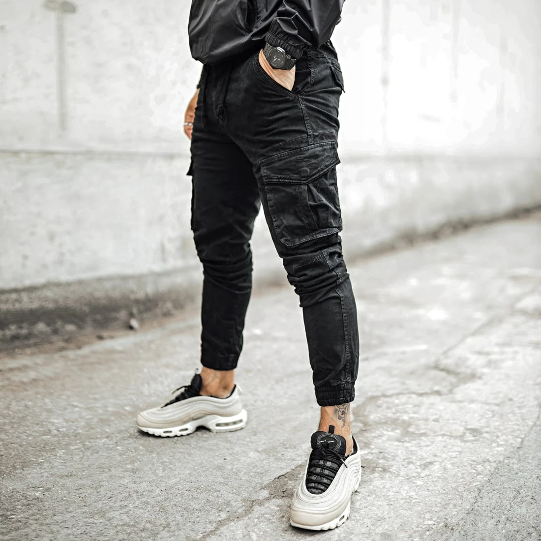 Top 10 👏 Pantalon Cargo XQ05 Noir de John H 🔥 7 Top 10 👏 Pantalon Cargo XQ05 Noir de John H 🔥 – Image 6