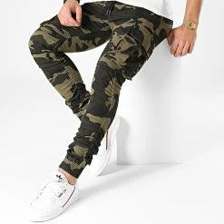 Sortie 😀 Jogger Pant P681 Vert Kaki Camo de John H 🎁 -John H Soldes john h 243809 P681 GREEN 20201214T145649 03