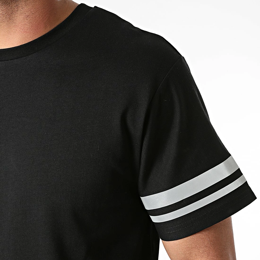 Top 10 👍 Tee 👕 Shirt Réfléchissant T123 Noir de John H ✨ 4 Top 10 👍 Tee 👕 Shirt Réfléchissant T123 Noir de John H ✨ – Image 2