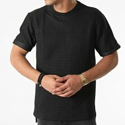 Coupon 🌟 Tee 👚 Shirt T147 Noir de John H 😀