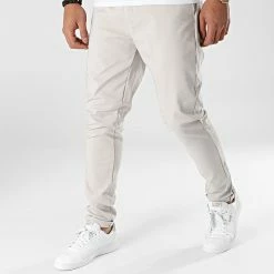 Meilleur prix 👏 Pantalon Chino P5532 Gris Clair de John H ⌛