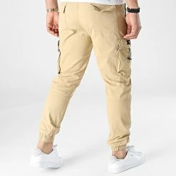 Offres 🥰 Jogger Pant PP2205 Beige de John H 🎉 -John H Soldes john h 307683 PP2205 CAMEL 20220308T141502 04