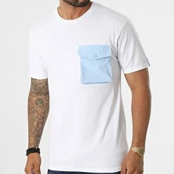 Grosses soldes 🔥 Tee 👕 Shirt Poche T8814 Blanc Bleu Clair de John H ✔️