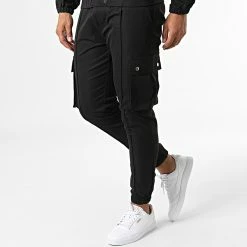 Vente flash 🤩 Ensemble Veste Zippée Et Pantalon Cargo AB352 Noir de John H 👏 -John H Soldes john h 332310 AB352 BLACK 20220812T140119 04