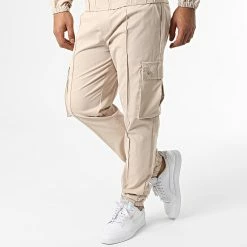 Le moins cher 😉 Ensemble Veste Zippée Et Pantalon Cargo AB352 Beige Foncé de John H 🎁 9 Le moins cher 😉 Ensemble Veste Zippée Et Pantalon Cargo AB352 Beige Foncé de John H 🎁 -John H Soldes john h 332312 AB352 CAMEL 20220816T152412 04