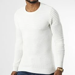 Grosses soldes 😍 Pull ZW022 Beige Clair de John H 🤩