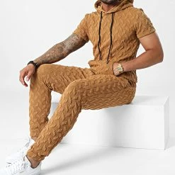 Sortie 🥰 Ensemble Tee 👕 Shirt Capuche Oversize Et Pantalon Jogging AB812 Camel de John H ✔️
