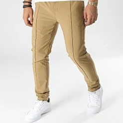 Les meilleures critiques de 🎉 Pantalon Jogging XQ35 Camel de John H 🎉