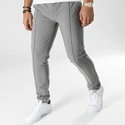 Promo 😀 Pantalon Jogging XQ35 Gris de John H 🌟