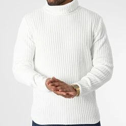 Grosses soldes 🌟 Pull Col Roulé ZW025 Blanc de John H 🛒