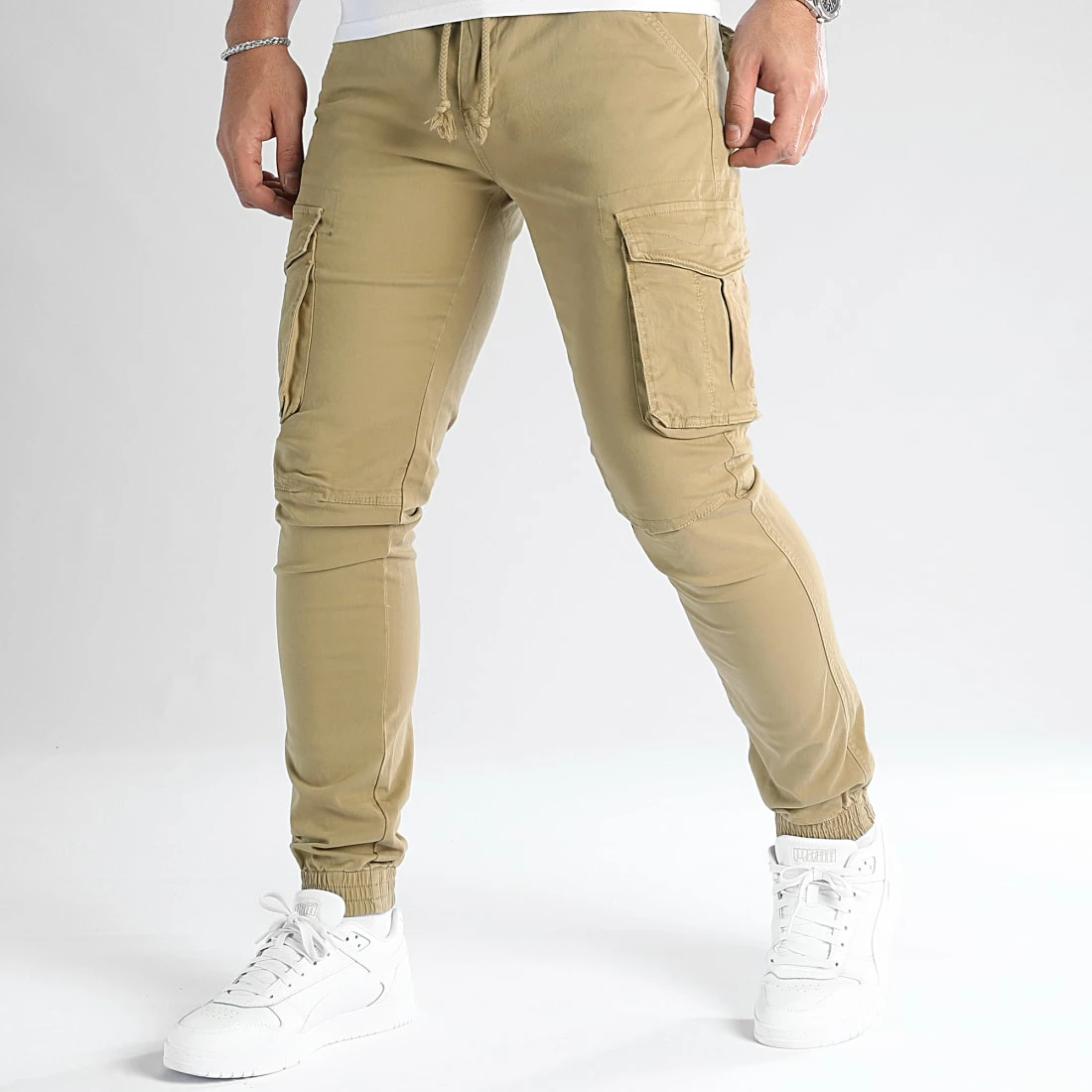 Meilleur prix 🔔 Pantalon Cargo XQ05 Beige Sable de John H 🥰 3 Meilleur prix 🔔 Pantalon Cargo XQ05 Beige Sable de John H 🥰