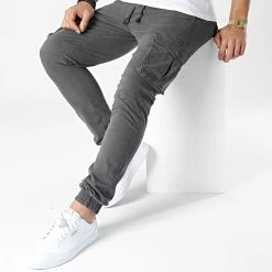 Bon marché 🎁 Pantalon Cargo XQ05 Gris Anthracite de John H 🔥 -John H Soldes john h 348734 XQ05 DKGREY 20221128T125122 03